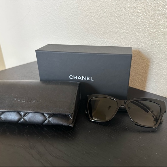 Chanel Butterfly Sunglasses - Picture 1 of 2
